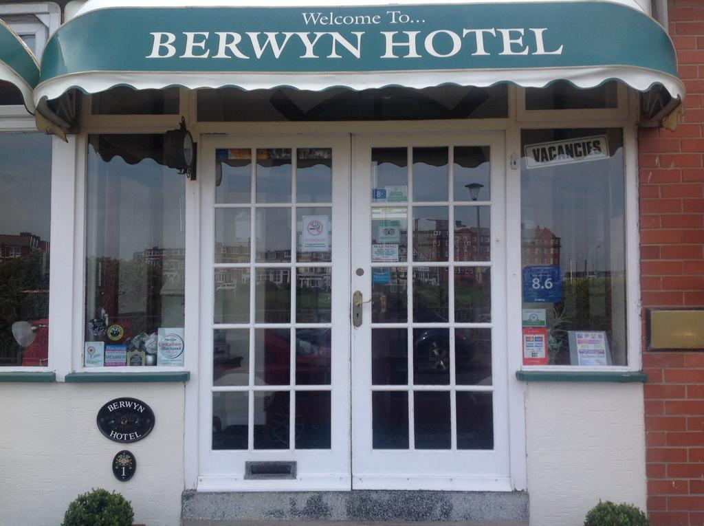 The Berwyn Guest Accommodation แบล็คพูล ภายนอก รูปภาพ